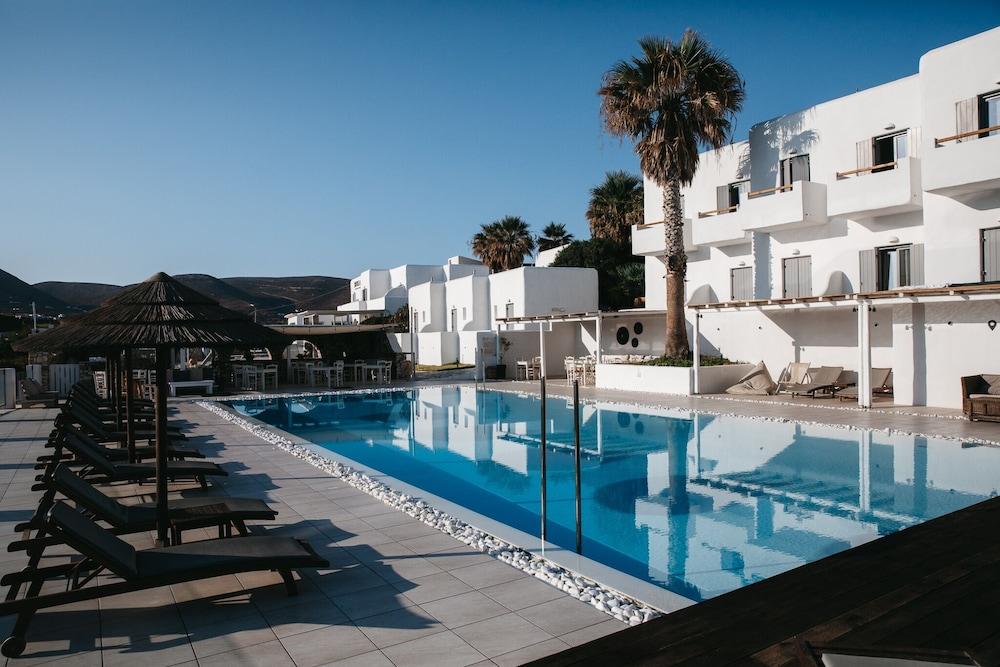 Paros Bay Hotel Parasporos