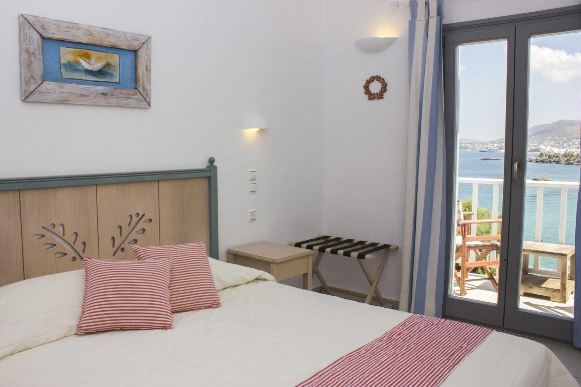 Hotel Paros Bay 4*
