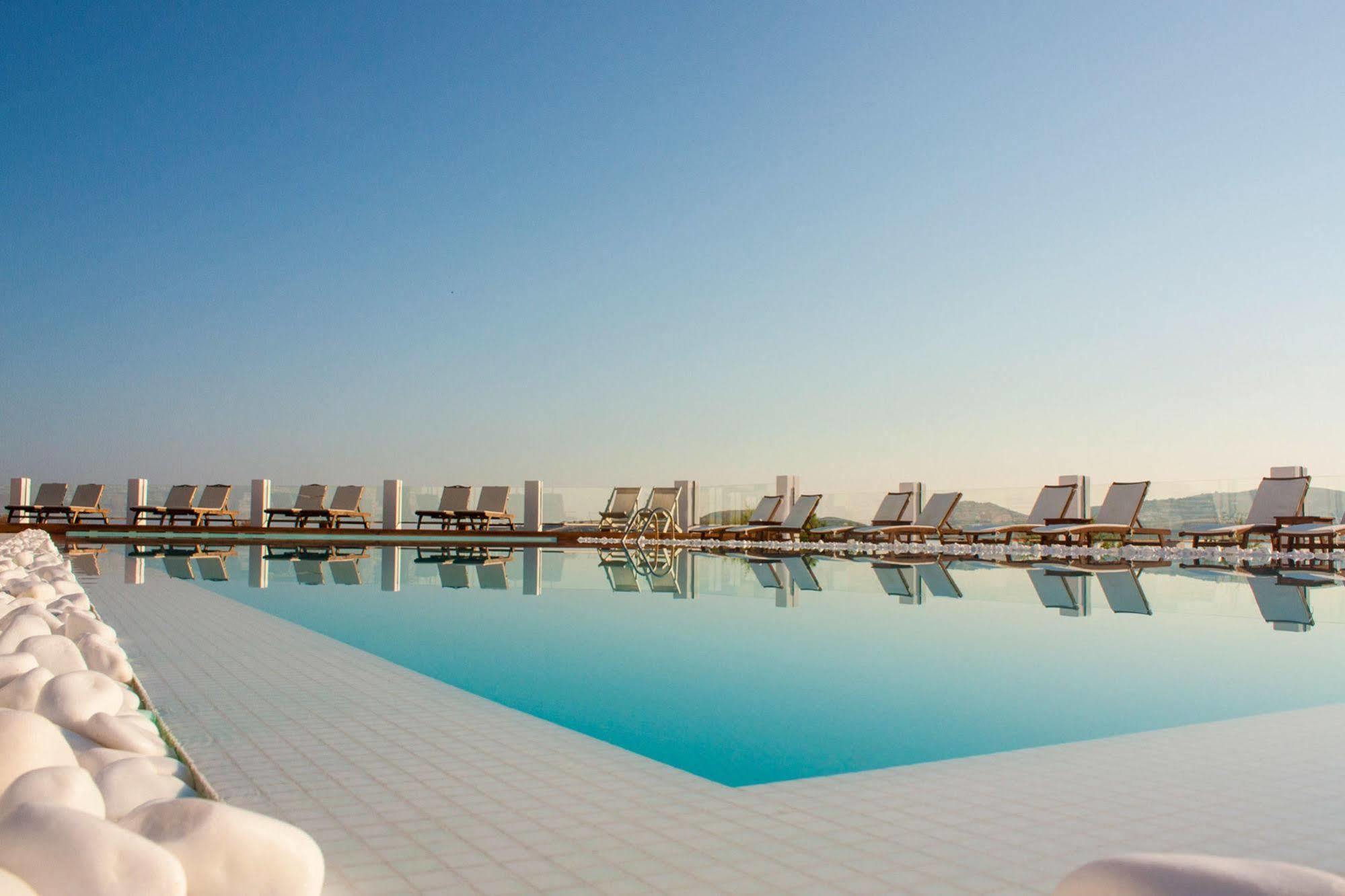 Paros Bay 4* Parasporos