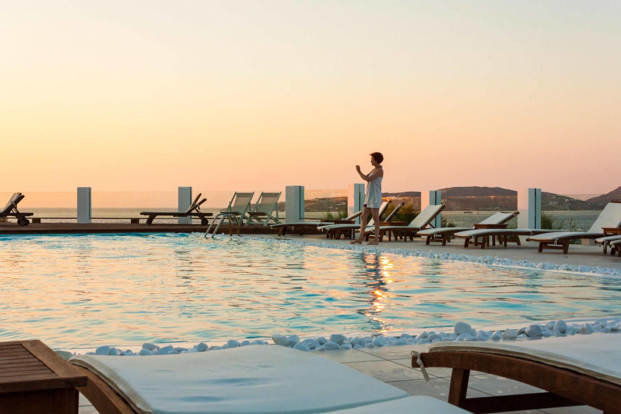 Hotel Paros Bay 4*